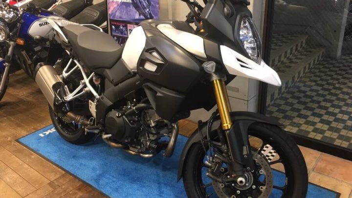 スズキの人気車種イントルーダークラシックの紹介