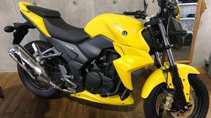 疲れにくい設計と、迫力のあるフォルム「Vストローム1000XT」の魅力